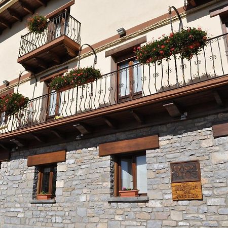 Apartamentos El Rincon De Andrea II Biescas  Exterior photo